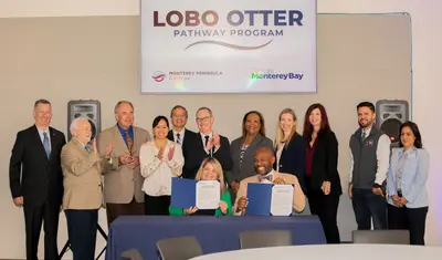 Lobo Otter Pathway signing