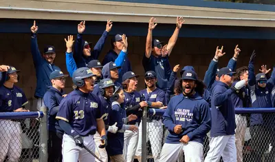 Otters baseball team celebrates