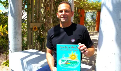 Luke McLelan otter book